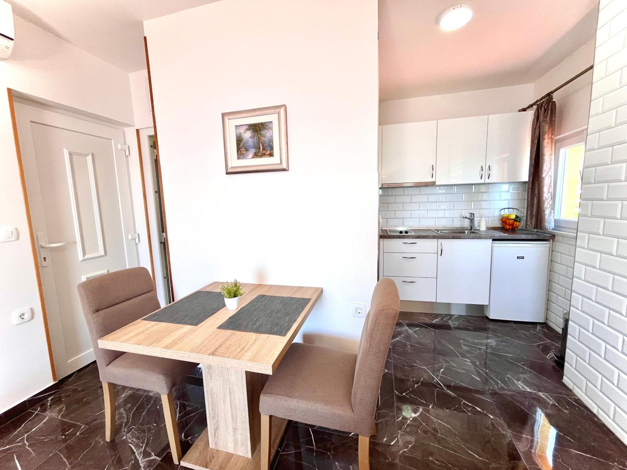Apartments Sunset Mlini Rom bilde